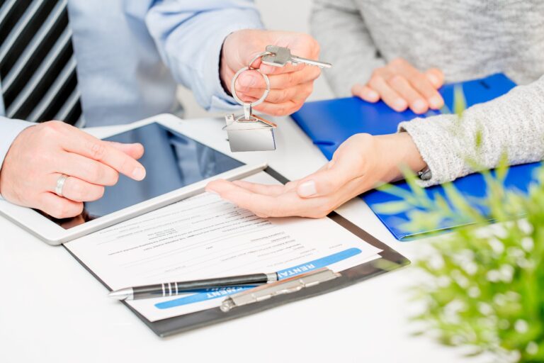 What Is an Estate Agent Valuation? Property Price Advice