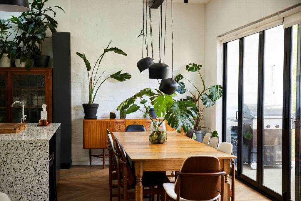 Blurring the Lines Between Indoor and Outdoor Living - Property Price ...